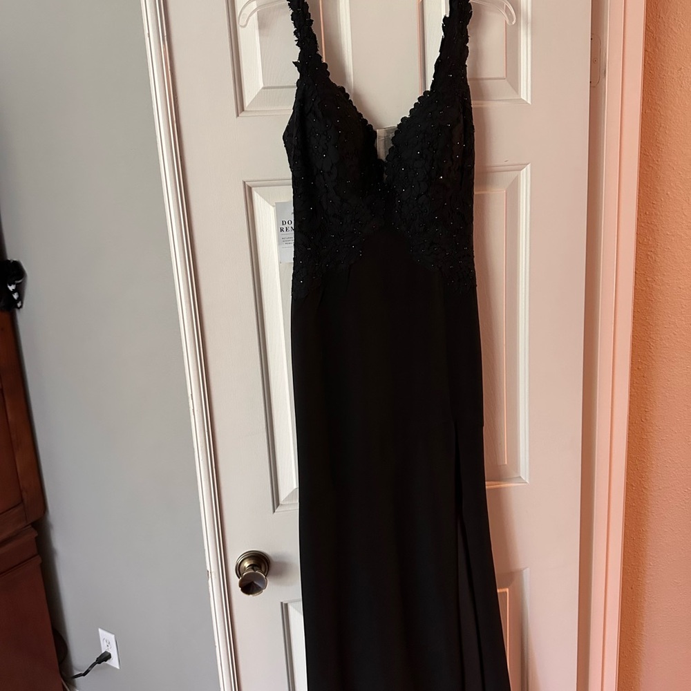 Elegant Black lace prom dress